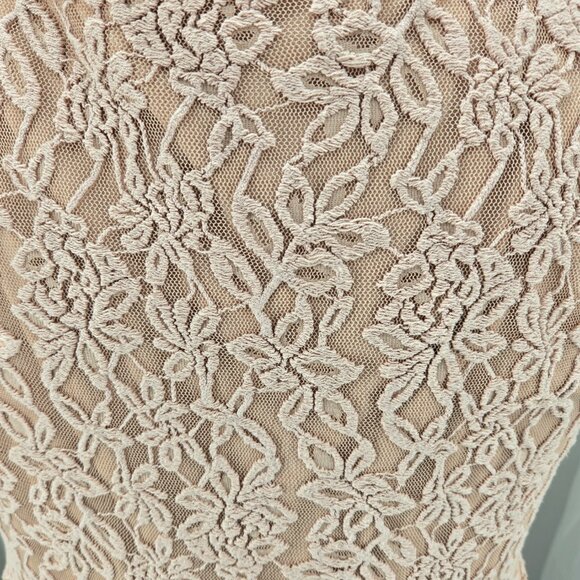 718-17 Torrid Dusty pink Rose Lace Midi Dress Size 2 16/18 - Picture 7 of 10